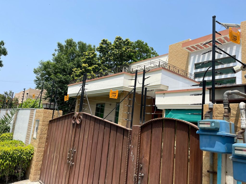 Electric Fence security system